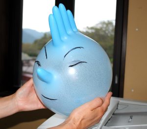 怪しい物体を捕獲!